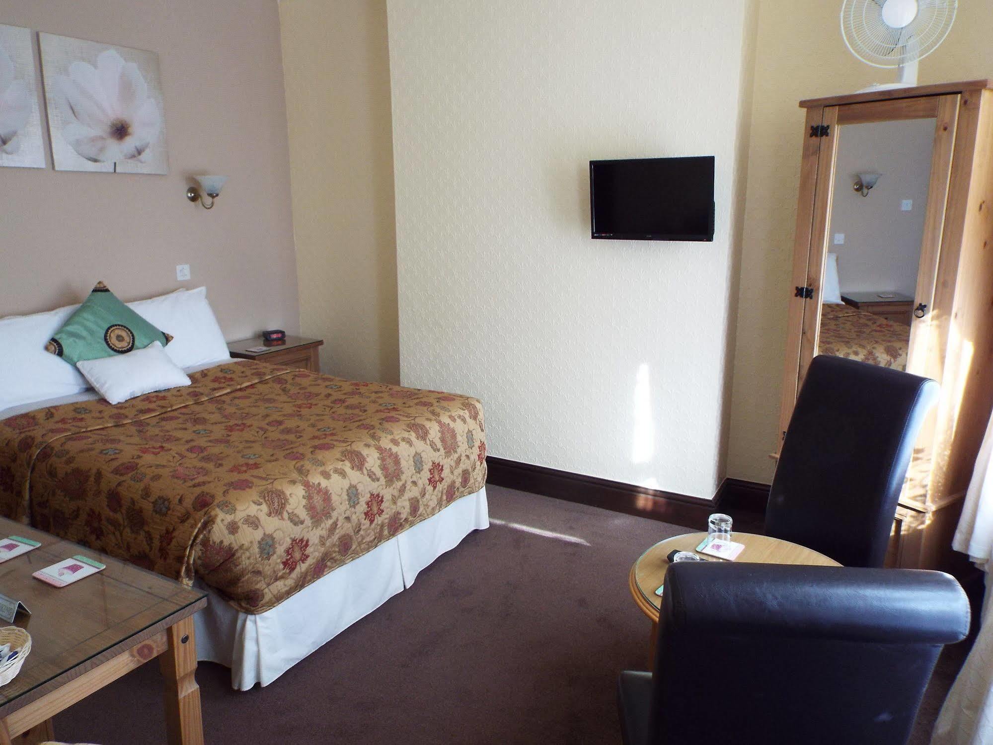 Maluth Lodge เกรทยาร์มัธ ภายนอก รูปภาพ